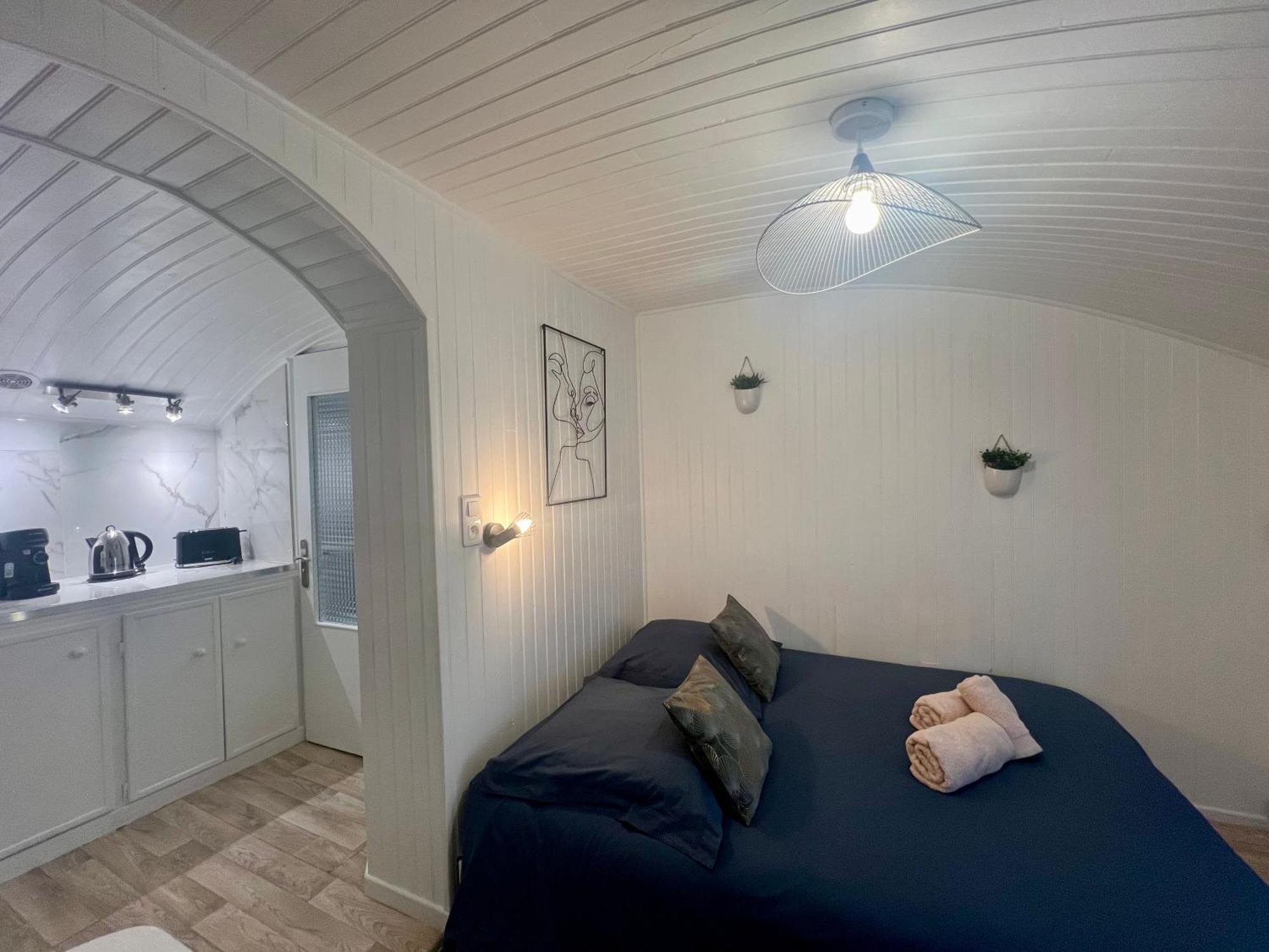 Casa Cloutiers #1, #2 & #3 - Jolis Studios - Emplacement Ideal Hyper Centre Brive المظهر الخارجي الصورة